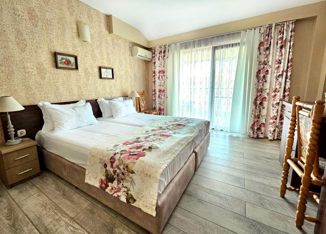 Villa Magnolia Sosopol Exterior foto