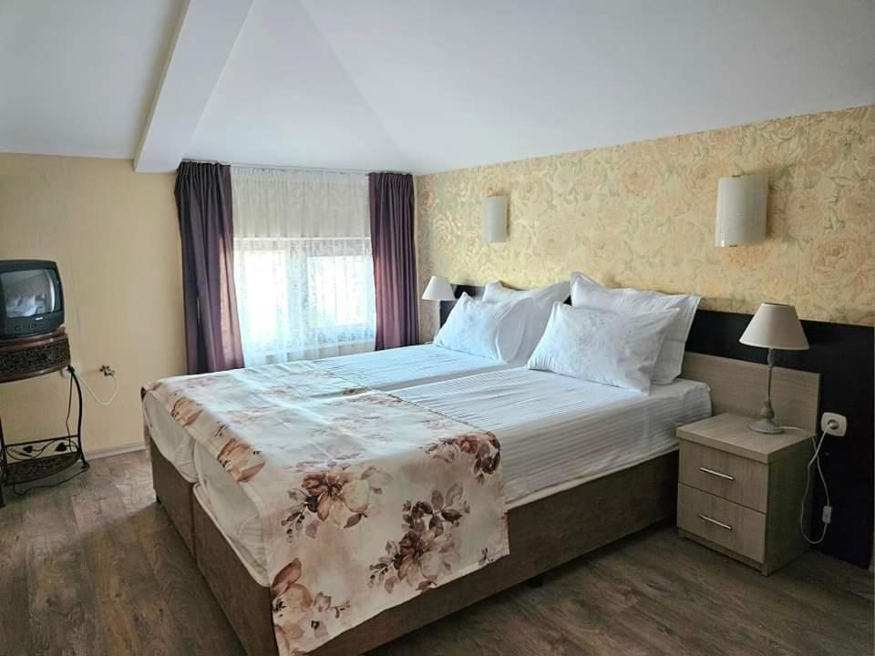 Villa Magnolia Sosopol Exterior foto